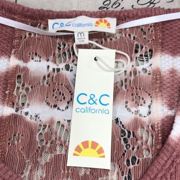 C&C California Tie Dye Stripe Lace Panel T-shirt - Picture 4 of 9